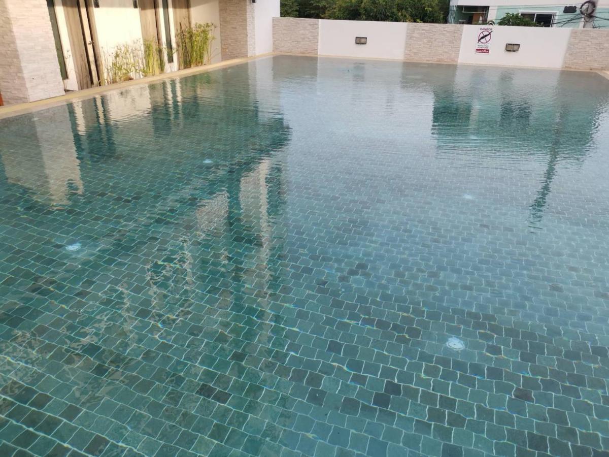 Leenova Place Bangkok Ngoại thất bức ảnh