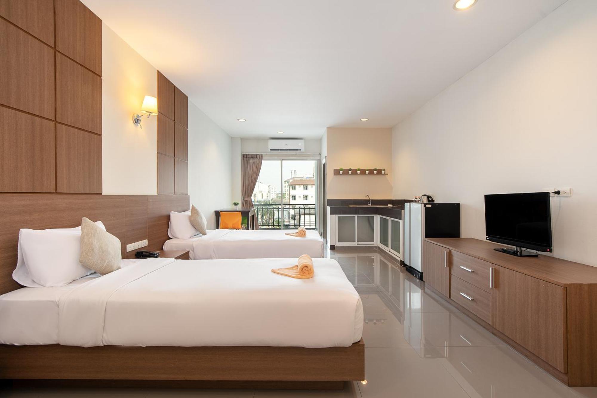 Leenova Place Bangkok Ngoại thất bức ảnh