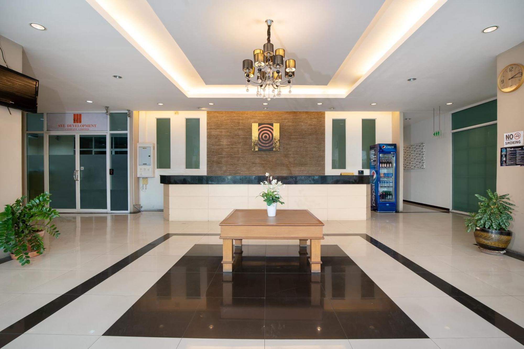Leenova Place Bangkok Ngoại thất bức ảnh